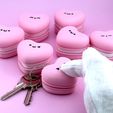 IMG_0347.jpg Clicky heart macaron keychain