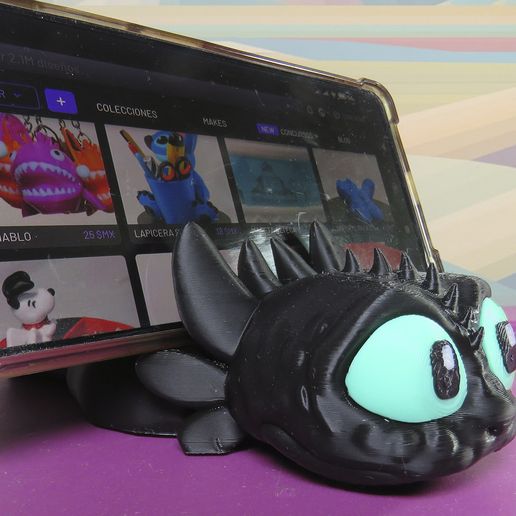 04-BASE-CELULAR-FURIA-NOCTURNA-FANART.jpg БАЗА МОБИЛЬНОГО ТЕЛЕФОНА NIGHT FURY