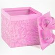 01.07_S247J1UAY9.jpg Gift Box - Large