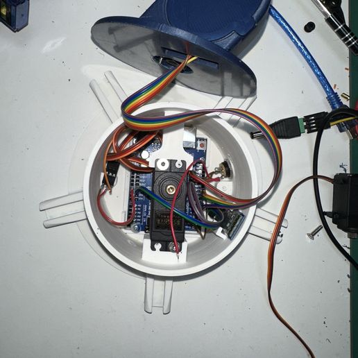 IMG_7078.jpg DIY ARDUINO ROBOTIC ARM WITH SMARTPHONE CONTROL 2023