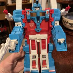 IMG_1109.jpg G1 Ultra Magnus - Mod. jambes et ceinture