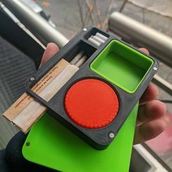 WhatsApp-Image-2023-08-11-at-9.19.44-AM-2.jpeg STL file HERB ROLLING CASE + GRINDER・3D print design to download