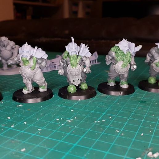 85180571_1347248388769819_7887287301108137984_o.jpg Cascos de Ogro/Ogor