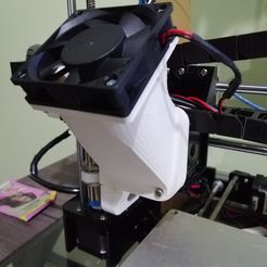IMG_20191126_183350.jpg Archivo STL gratis soporte ventilador 60mm Anet A8・Plan de la impresora 3D para descargar