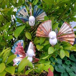 Geldgeschenk-Hochzeit.jpeg Free STL file Money gift wedding bird tree・Design to download and 3D print