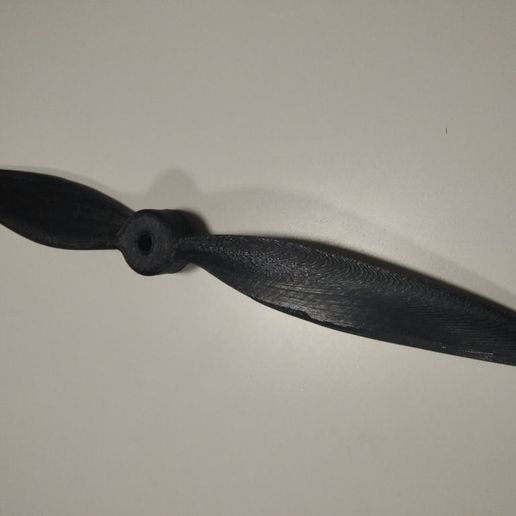 IMG_20220317_180515_1.jpg Propeller 10x5 and 10x6