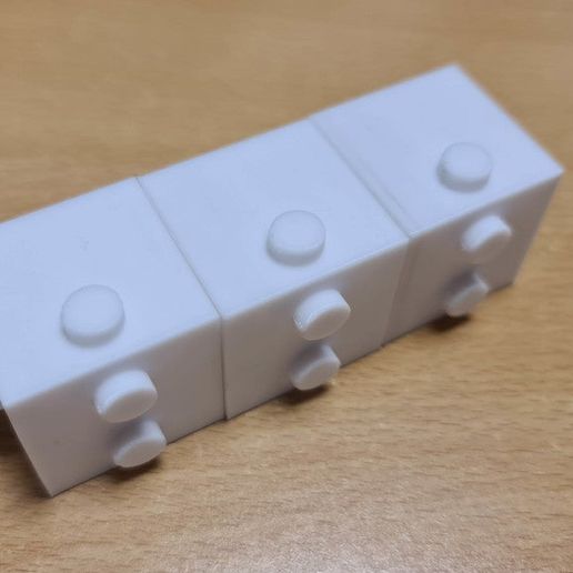 20210430_075331_LOW.jpg Braille Toys