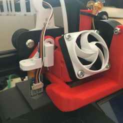 IMG_6619.jpeg STL-Datei Sideways HeroMe BLTouch Mount (CR-10/S Ender 3/Pro) kostenlos・Design für 3D-Drucker zum herunterladen