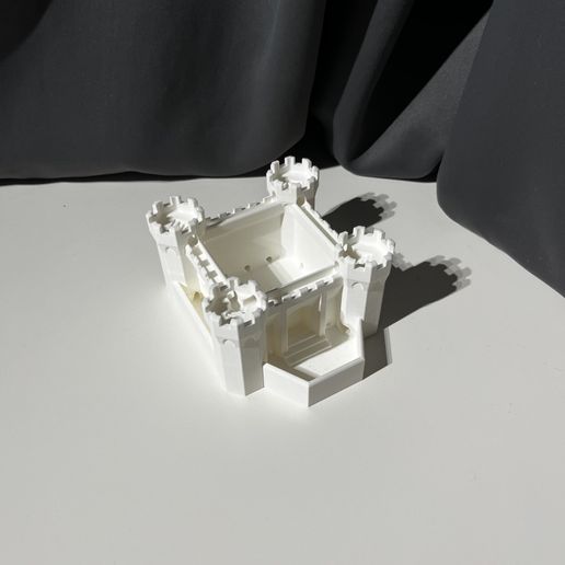 FullSizeRender-22.jpg CASTLE TOWERS VASE