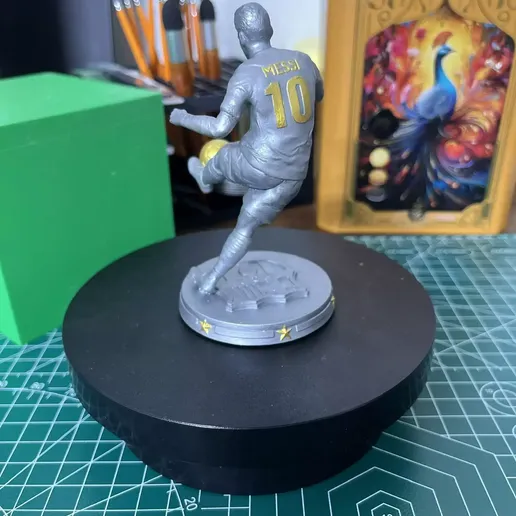 lionel-messi-3d-printable-figure-fc-barcelona-legend-3d-model-619441b629.webp 🌟 Lionel Messi 3D Printable Figure | FC Barcelona Legend | STL Model ⚽️👑