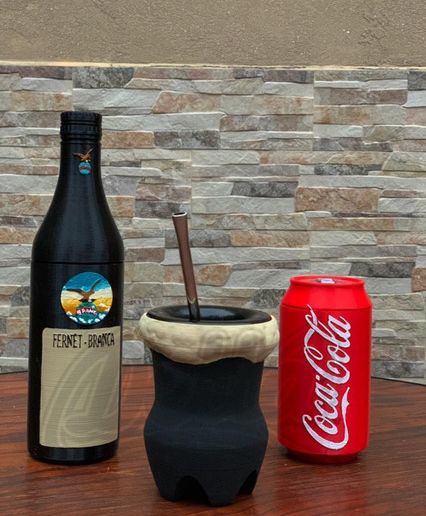 Remix set of mate fernet and coke - 3D model önizlemesi