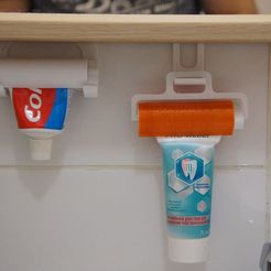 DSC04959.JPG [FLEX] a customizable toothpaste squeezer, hook and shelf