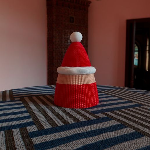 santa3.jpg knitted SANTA