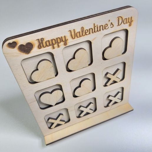 Valentine's Day Tic-Tac-Toe Game Laser SVG Files Wood Gift Stand - 3D model önizlemesi