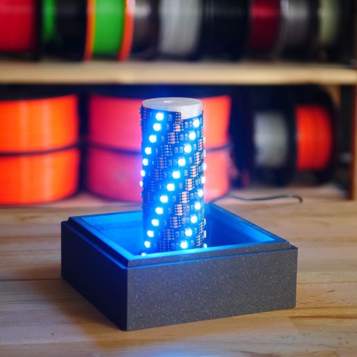 leds_1_1.jpg Voronoi/triangles LAMP with 2 switchable shades