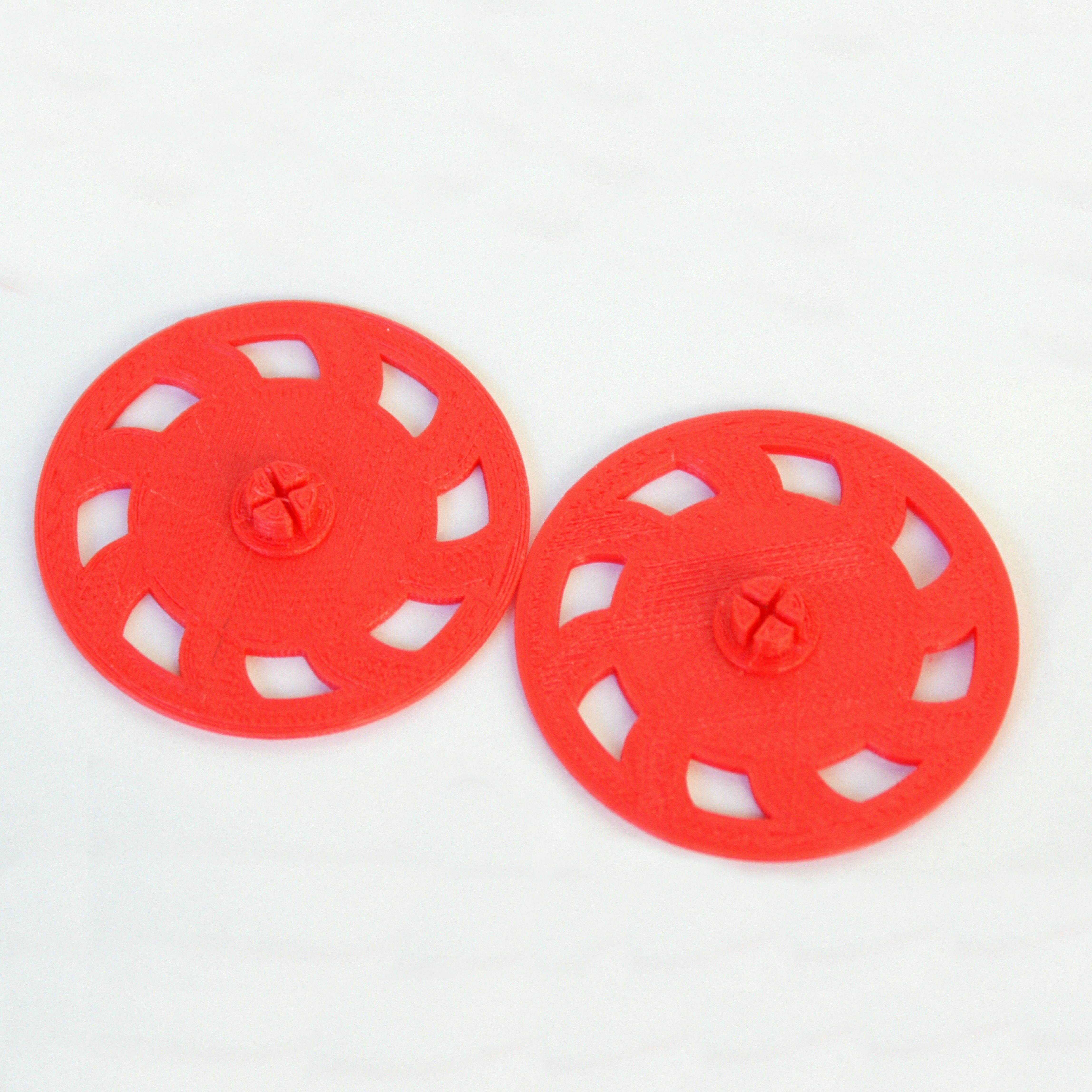 DSC07026.JPG Archivo STL Spinner Estilo de hoja de sierra circular con tuercas M8・Diseño para descargar y imprimir en 3D, MixedGears