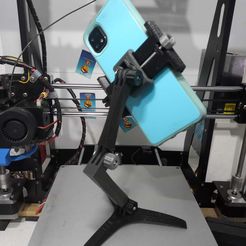 WhatsApp-Image-2023-01-20-at-11.30.13.jpeg STL file Cell phone holder/tripod・3D printing idea to download