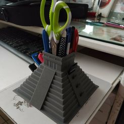 IMG_20230826_093749.jpg Pencil holder "Pyramid of Teotihuacan" - storage usb sticks and SD cards uSD