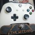 witcher1.jpg Base para control xbox THE WITCHER