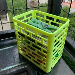WhatsApp-Image-2022-12-28-at-1.36.13-PM-1.jpeg Basket for clothes hooks/ clothespins