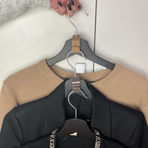 WhatsApp-Image-2023-02-07-at-22.04.23.jpeg Space Saver - Hanger Connector