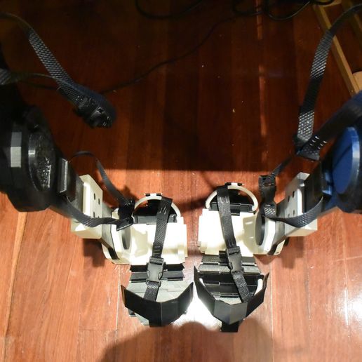 DSC_3891.JPG 3D Printed Exoskeleton Legs & Feet - STL Files