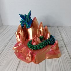 IMG_20231103_180905.jpg Crystal Dragon Stand Holder with Baby Dragon Egg Hatching Diorama. Perfect for Dragons, Characters, and Figurine displays. RPG D&D tabletop holder or articulated and flexi stand. One piece print in place.