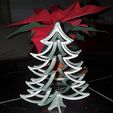 20201209_193859.jpg Spinning Christmas tree decoration