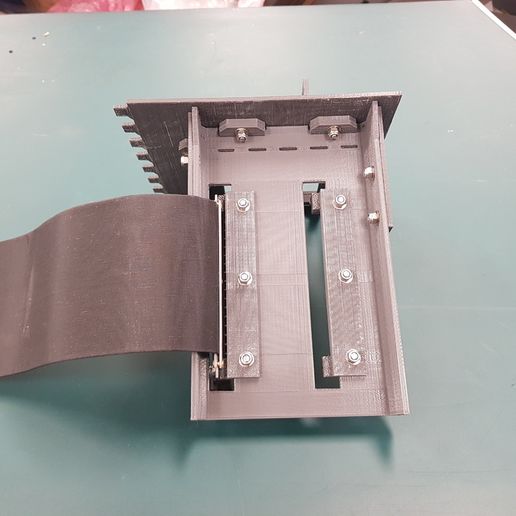 20171219_153221.jpg GPU Vertical Mount - SLI