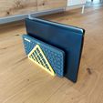 20230829_103238.jpg Laptop stand - for 4 laptops and accessory