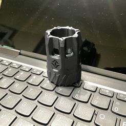 IMG_4369.jpeg Archivo STL Compensador Strike Industries con flash hider・Idea de impresión 3D para descargar