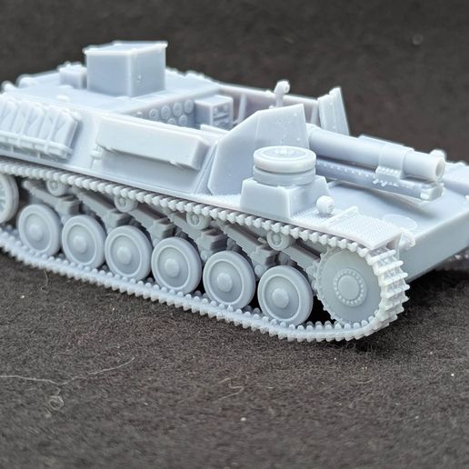Sturmpanzer-II-Bison,-2.jpg Sturmpanzer II Bison (15cm sIG 33 auf Panzer II) (Germany, WW2)