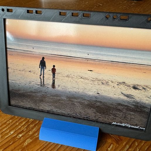 PHOTO FRAME
