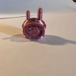 IMG_1593.jpg Fichier STL gratuit le lapin des kta avec sa lampe frontale・Modèle à télécharger et à imprimer en 3D