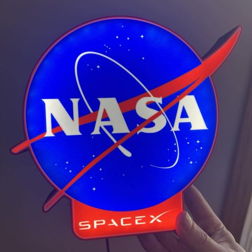 436748843_7886209584793031_2215374162890717056_n.jpg Nasa Space X Light Box