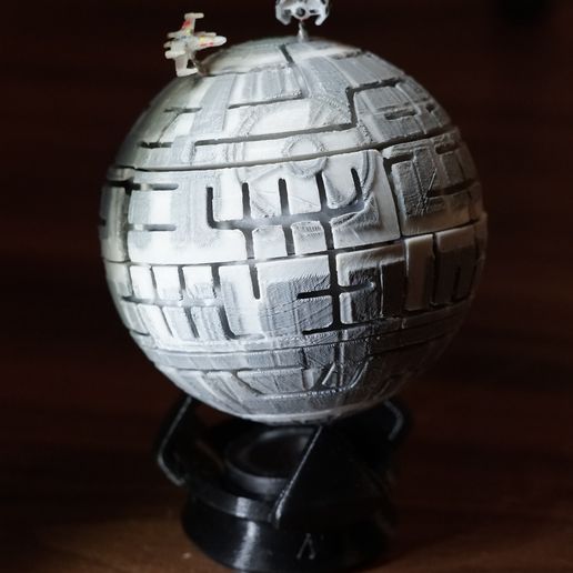 DSC08695.jpg Death Ball - The Death Star Rubik's Cube Labyrinth