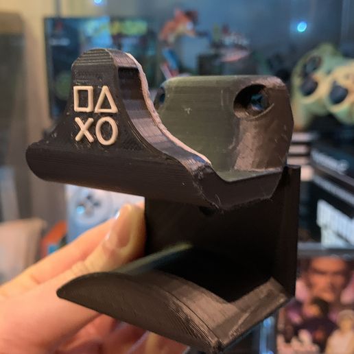 86D03163-6263-42B2-B813-D1F02566C7E0.jpeg Dualsense PS5 Controller and Headset Wall Stand