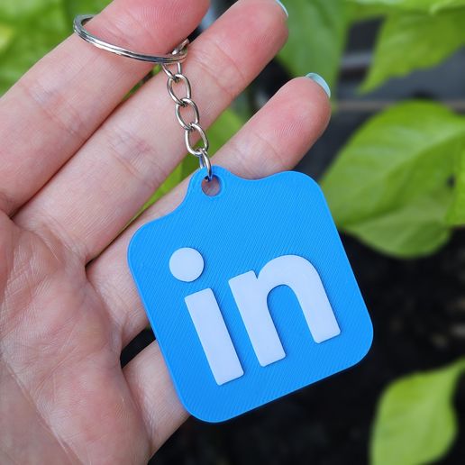 NFC follower - LinkedIn 3D model