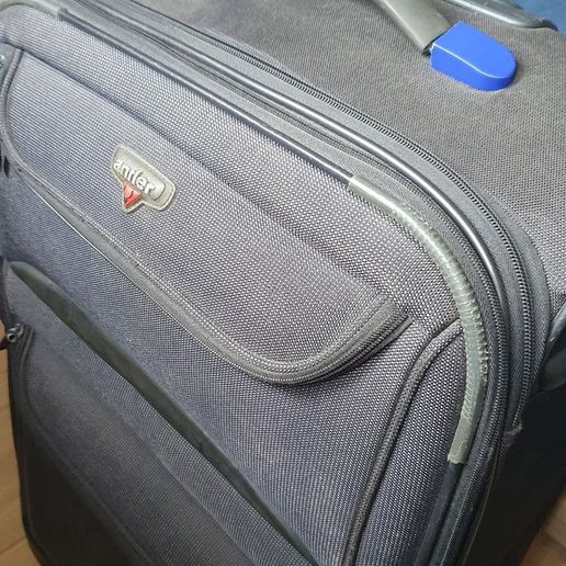 Download free OBJ file Antler suitcase handle bracket • 3D print object ・ Cults