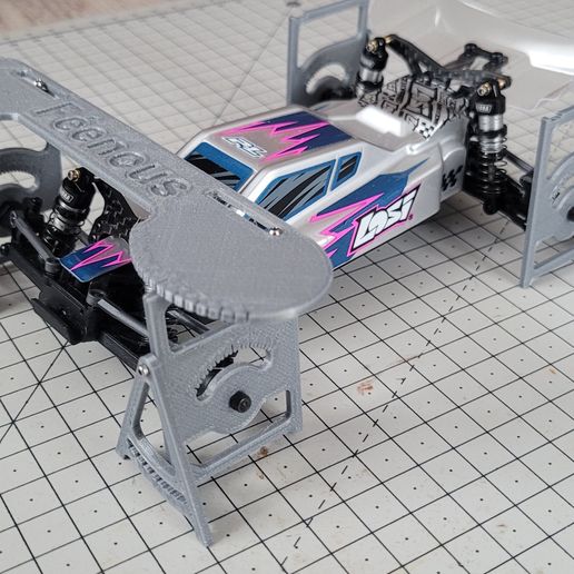 1/24 Losi Micro B/T tuning bench