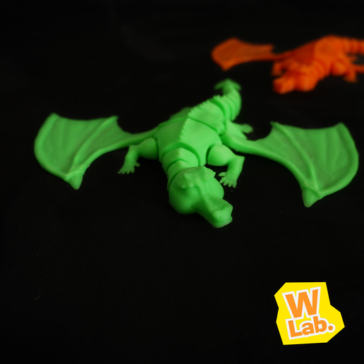 P1000785p_Wlab.png Simão, o dragão articulado