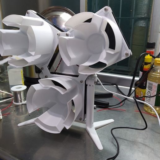 IMG_20210729_230105.jpg Noctua Desk Fan (Airflow Amplification System)