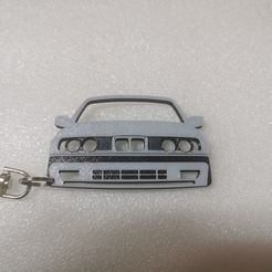 IMG_20231111_190920.jpg BMW E34 keychain