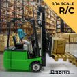 ud a O VY) St = = 1:14 RC 3-Wheel Forklift