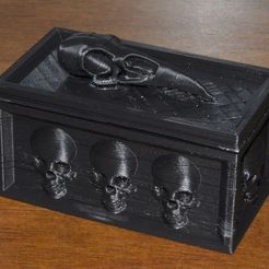 DSC_0634b.jpg Free 3D file Skull Box・Object to download and to 3D print