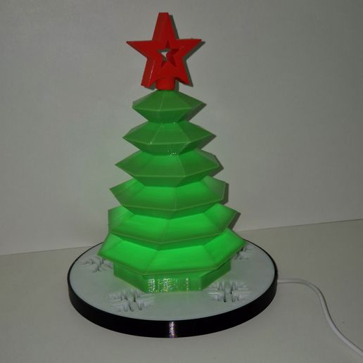 20251118_192004.jpg Luz nocturna del árbol de Navidad