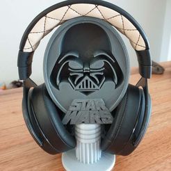 20200704_095753.jpg Free STL file Star Wars Darth Vader Headphones Stand・3D printing idea to download