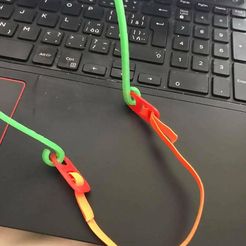 94653228_2872957229426135_8703459717323685888_o[1.jpg Free 3D file mask, sield rubberband fixer - Putko (SK)・3D printer design to download