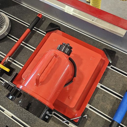 Low Level Strainer Mount