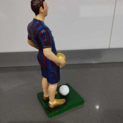 8.jpeg Lionel Messi's figurine.
